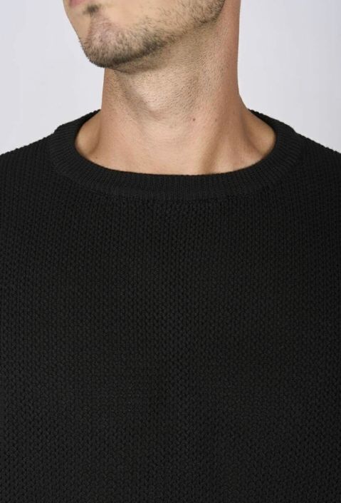 WhatsApp Image 2025-04-16 at 20.03.44